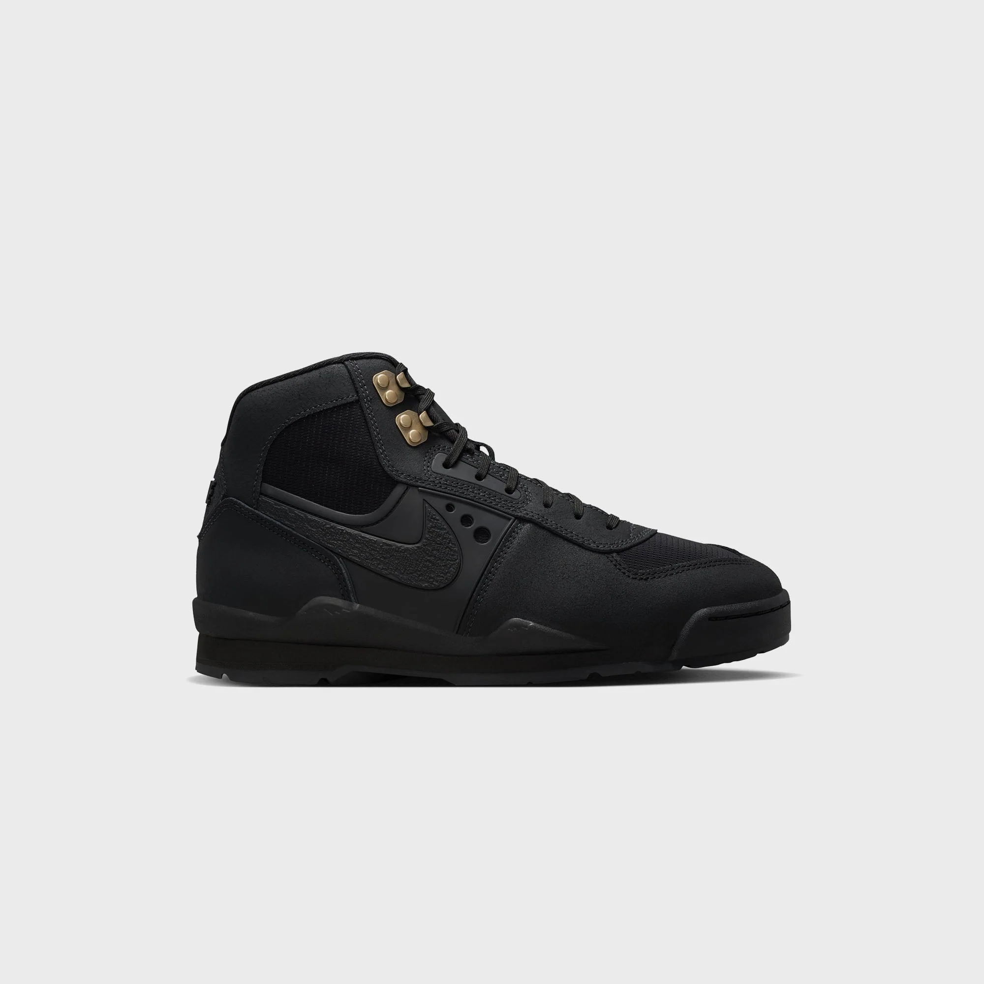 Nike Baltoro SP - Black / Gold