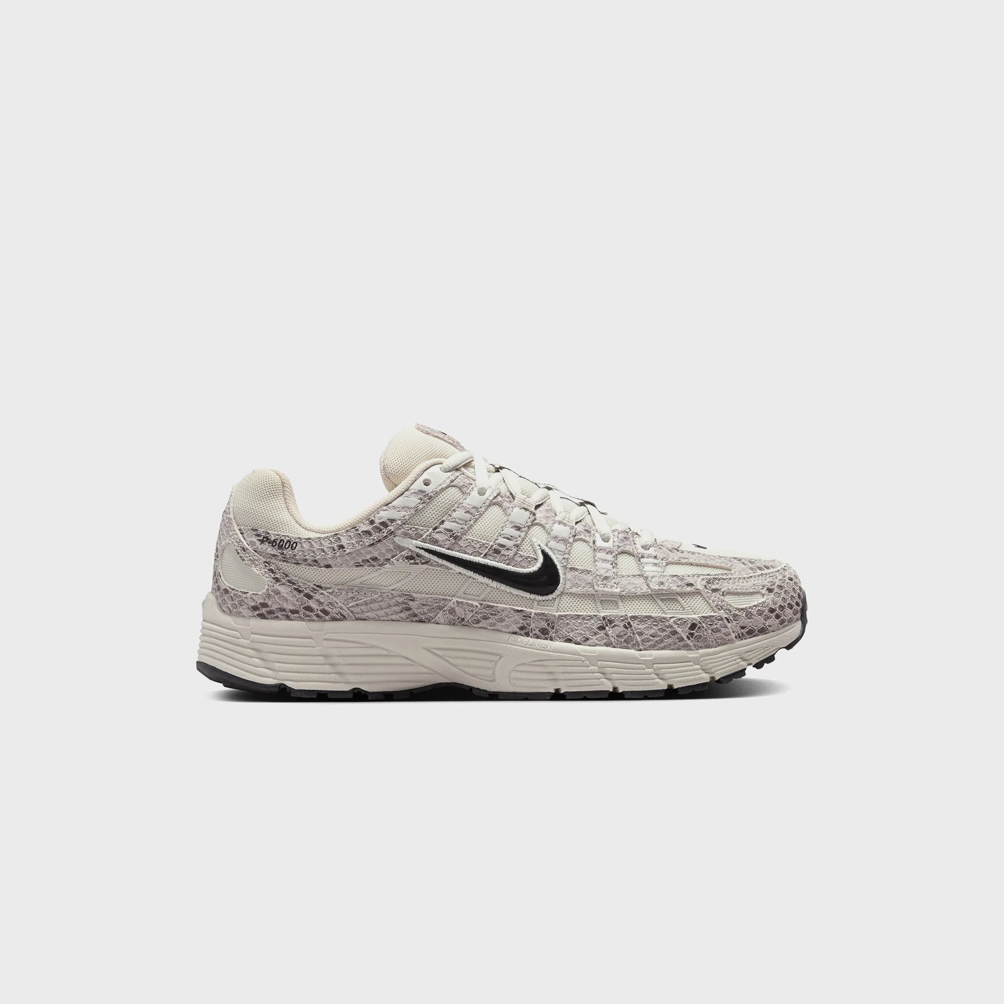Nike WMNS P-6000 SE - Light Bone / Black