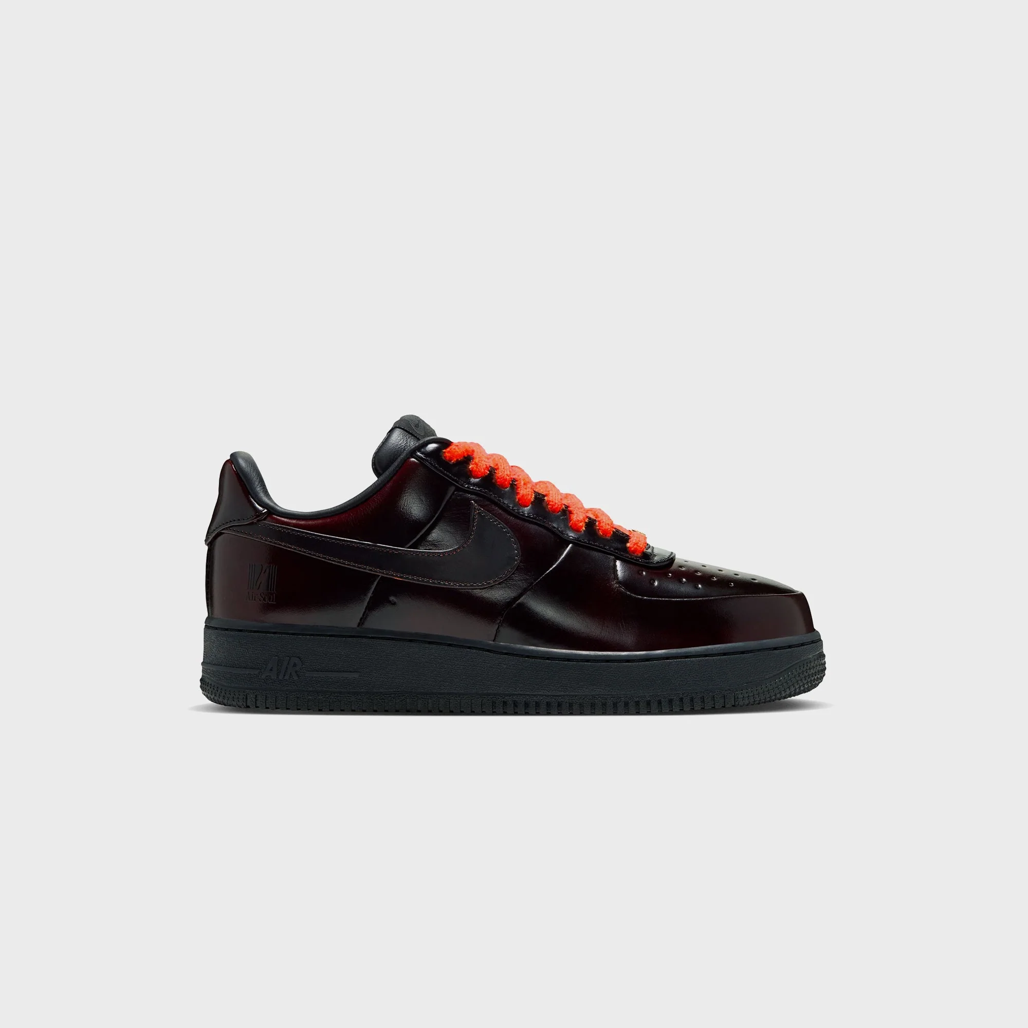 Nike Air Force 1 '07 - Black / Cinnamon / Total Orange