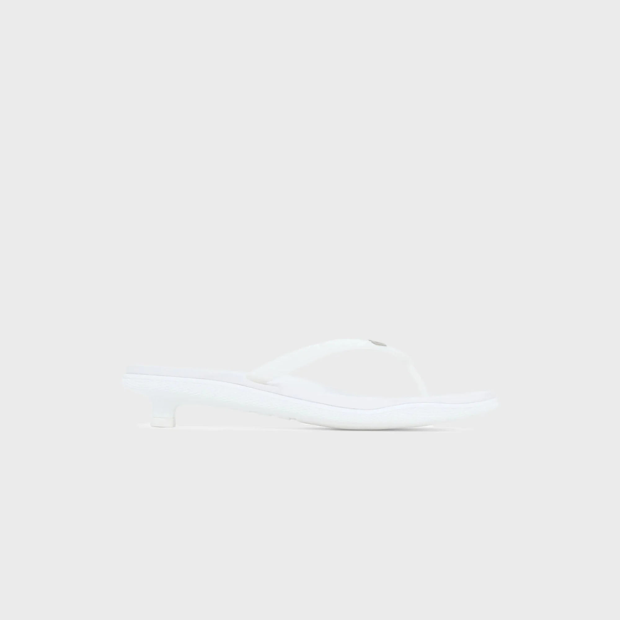 Bloumme Rise Thong - Halo White