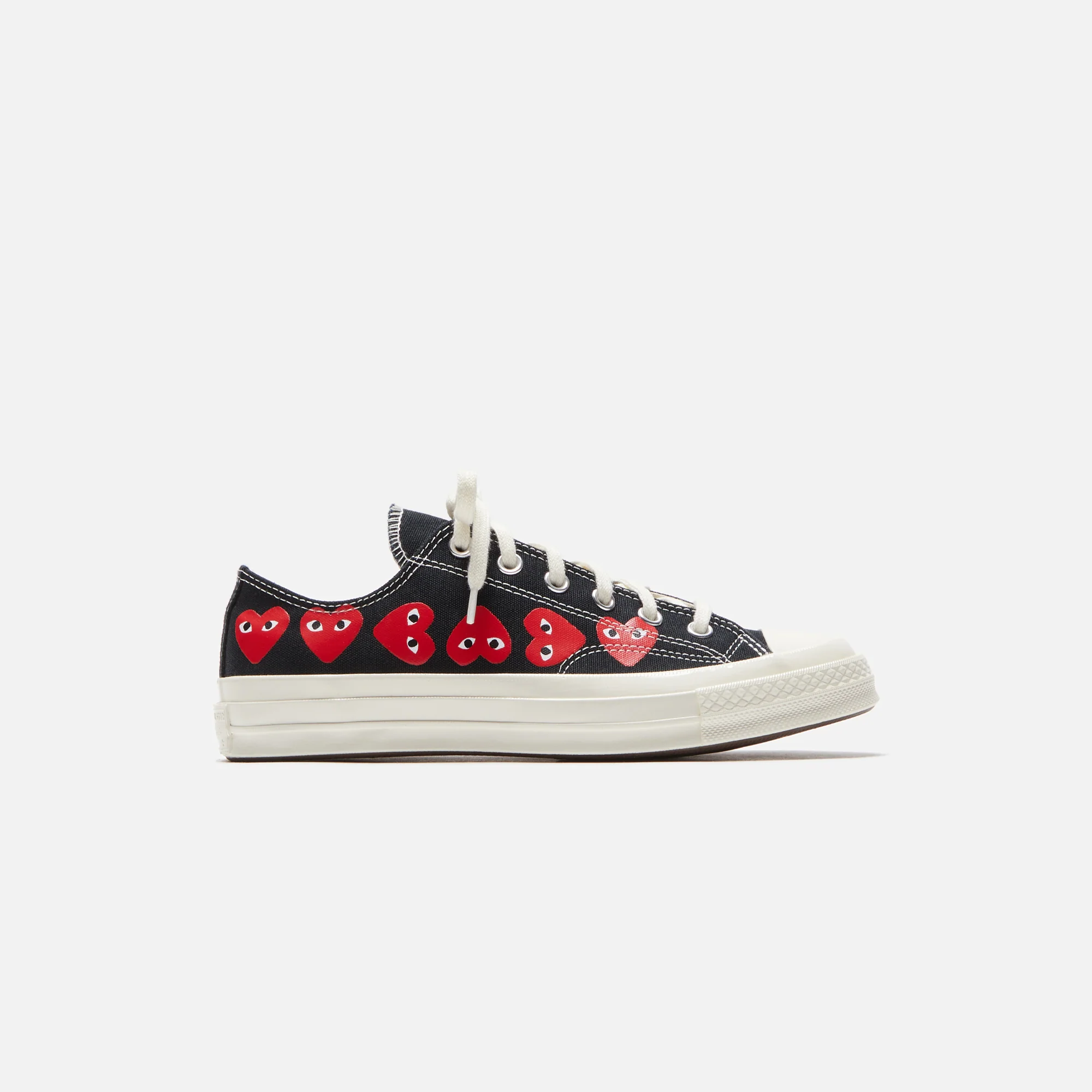 Comme Des Gar?ons Play x Converse Multi Heart Low Top - Black / Red