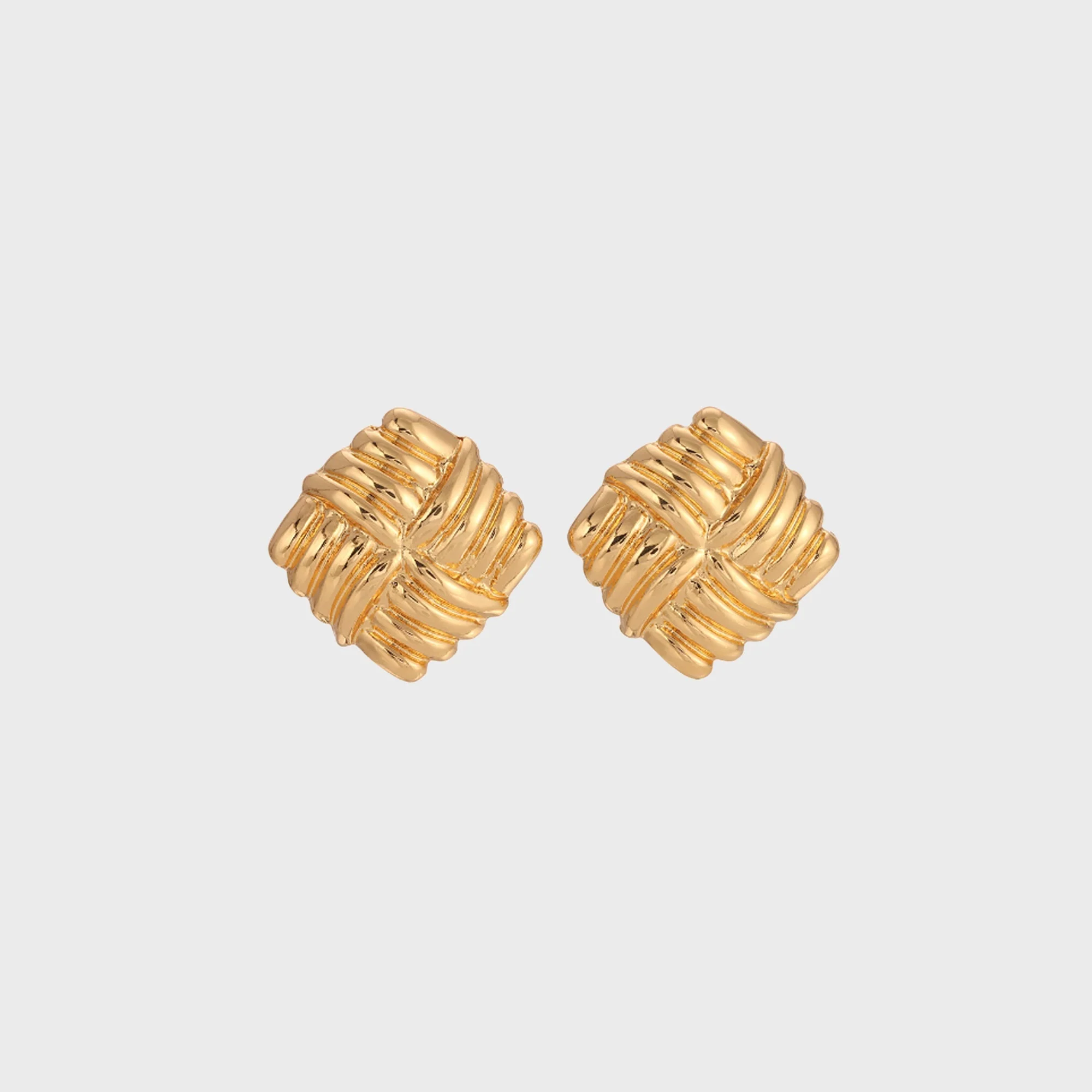 Heaven Mayhem Wind Earring - Gold
