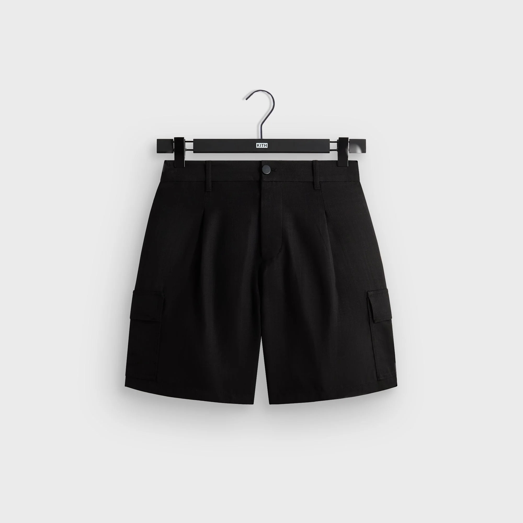 &Kin Textured Viscose Conley Cargo Short - Black