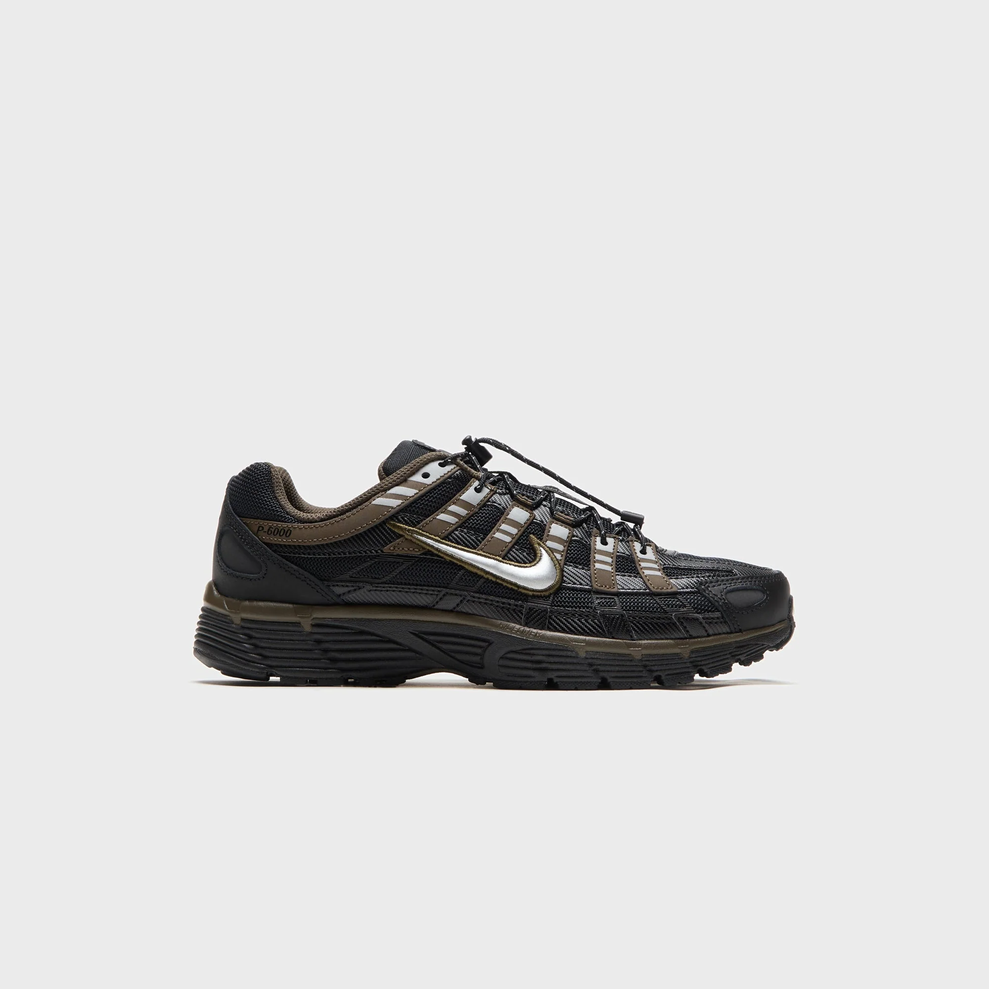 Nike P-6000 - Black / Dark Hazel / Summit White / Metallic