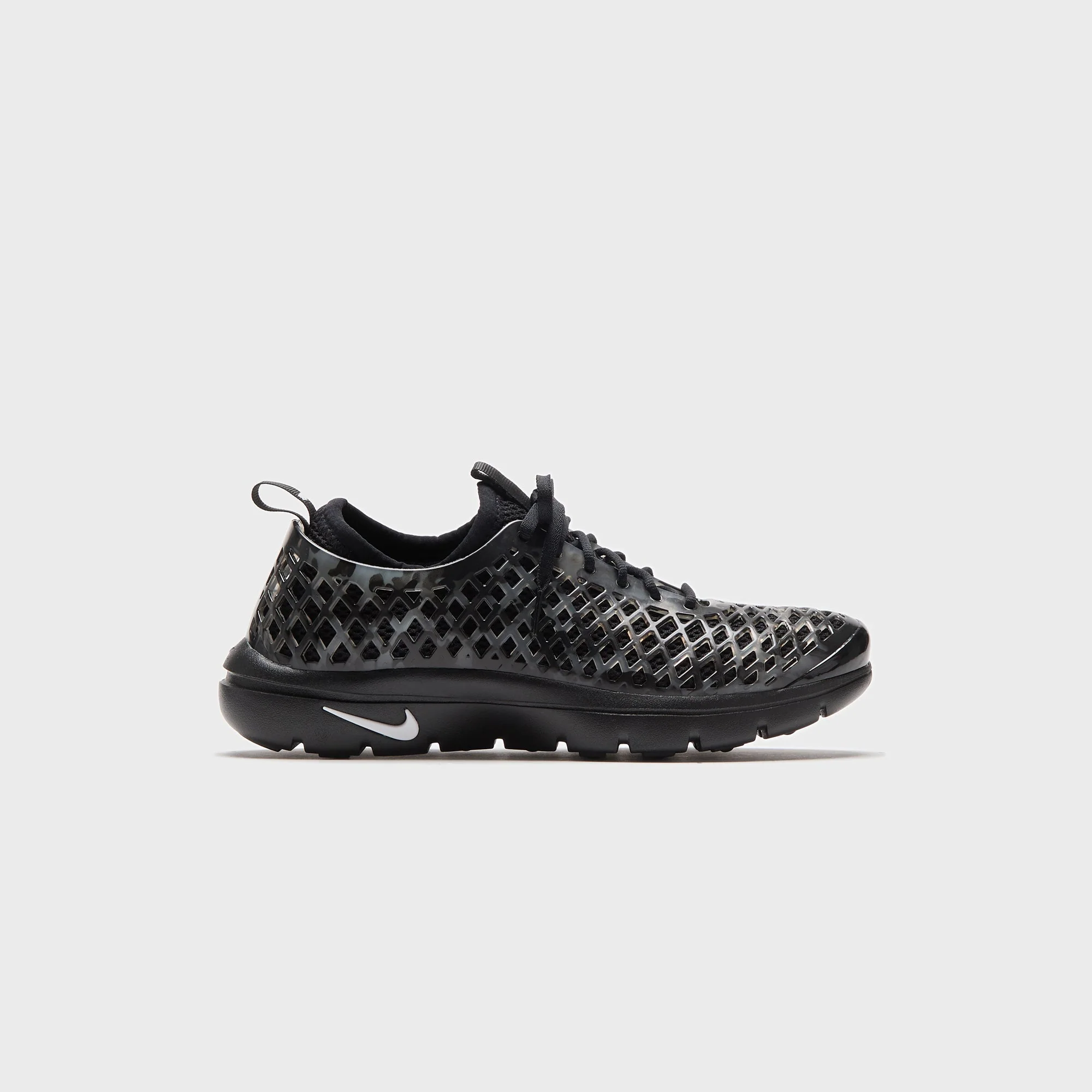 Nike WMNS Rejuven8 Run - Black / White