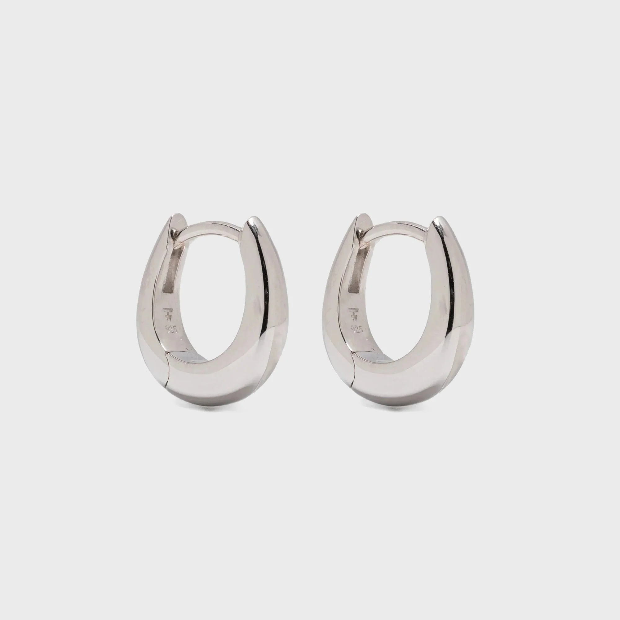 Tom Wood Liz Huggies Earrings - Silver