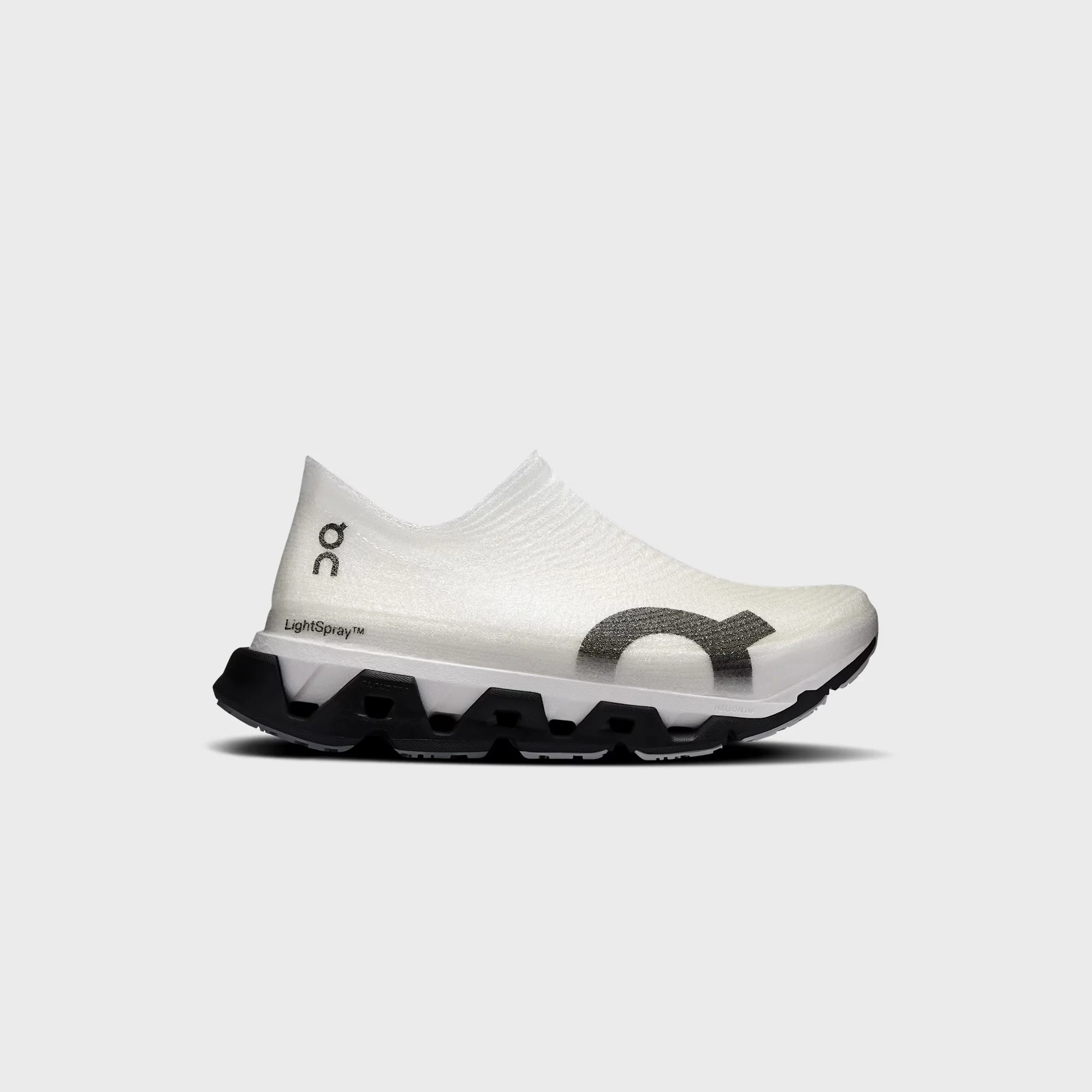 On Running LightSpray? Cloudmonster 3 Hyper - Black / Apollo